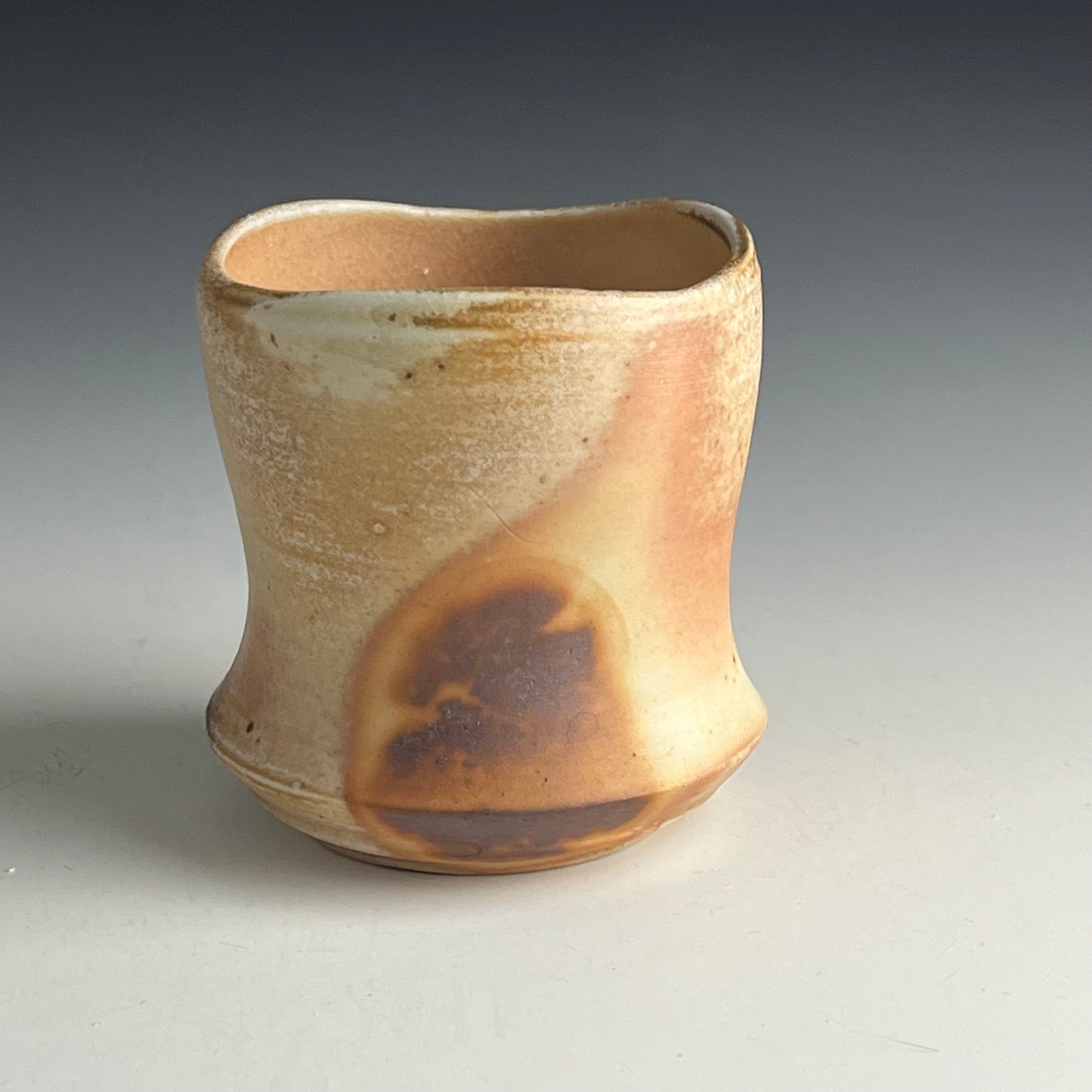 Side-fired sipper