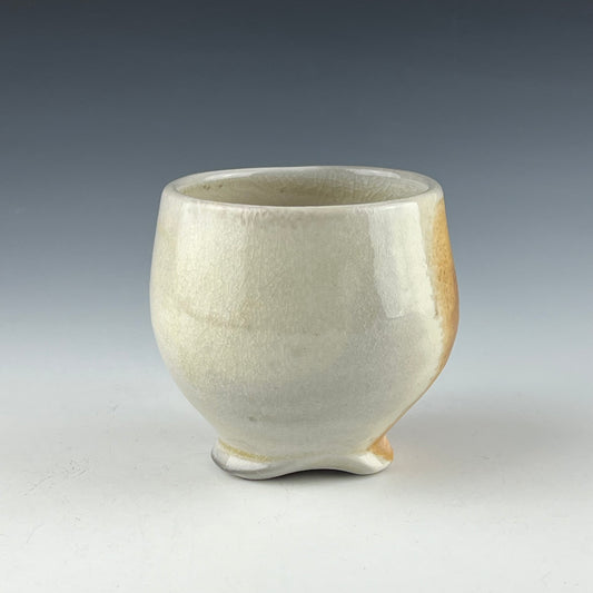 Porcelain wine cup or tea bowl