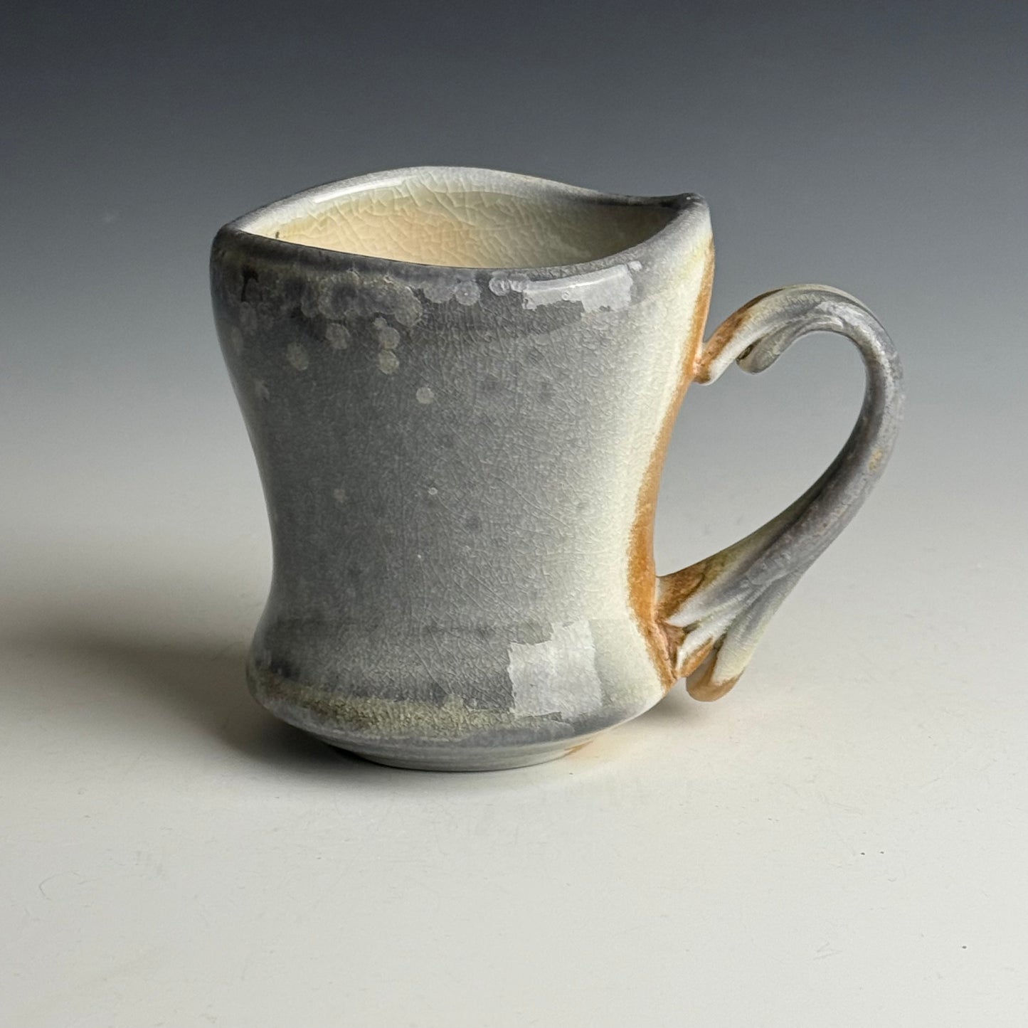 Mug with crystals