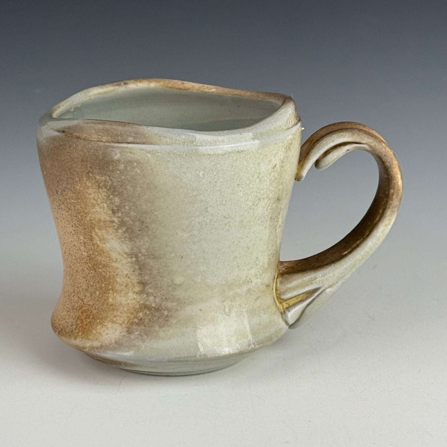 Side-fired mug